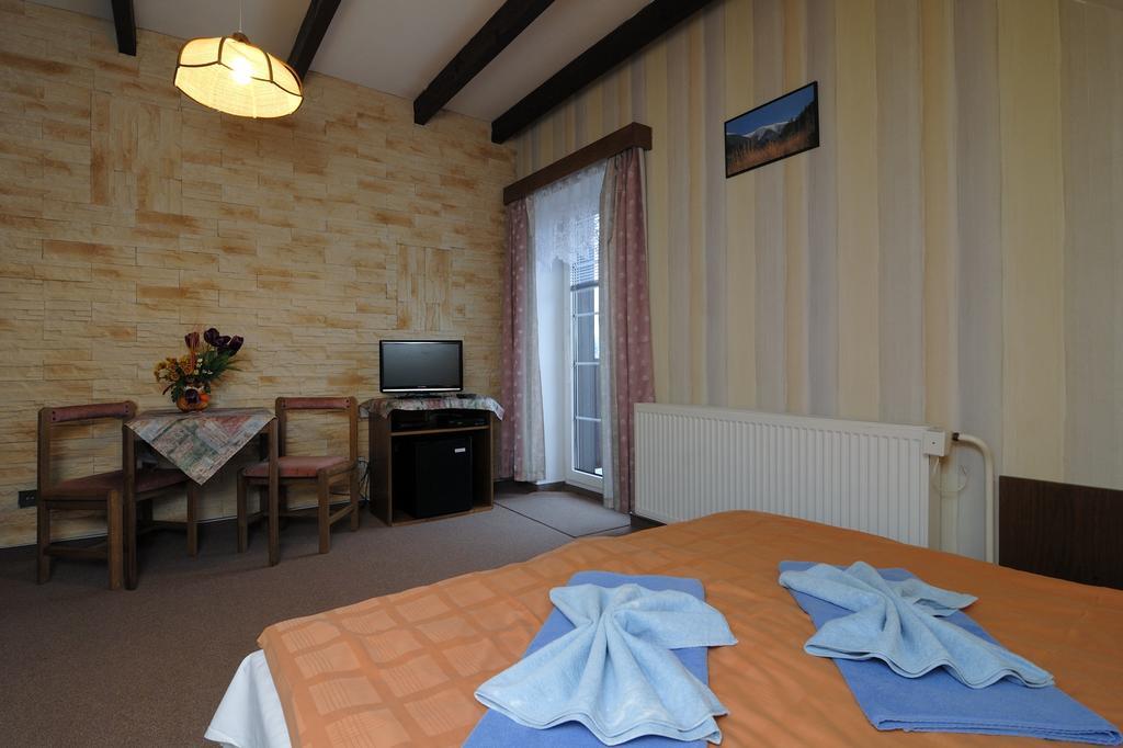 Hotel Pension Fuka Špindlerŭv Mlýn Zimmer foto