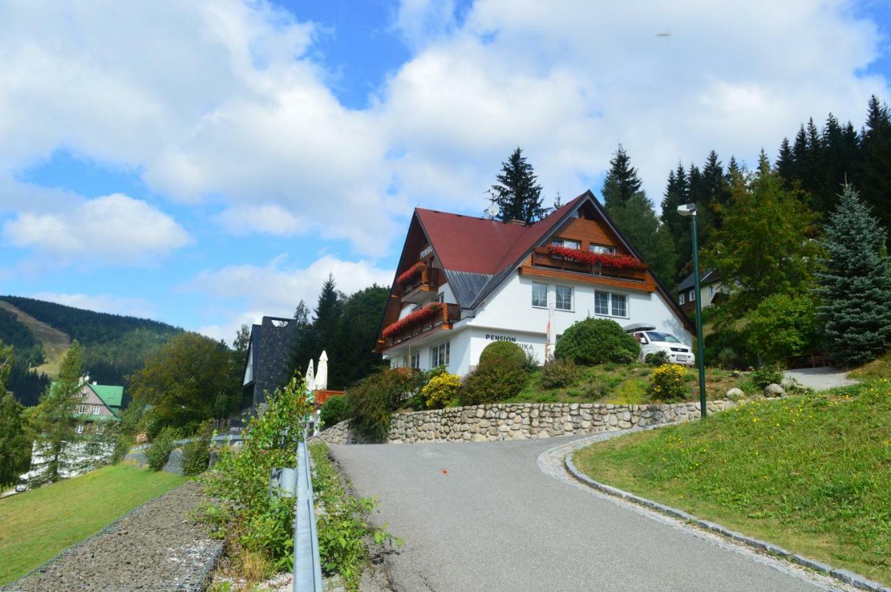 Hotel Pension Fuka Špindlerŭv Mlýn Exterior foto